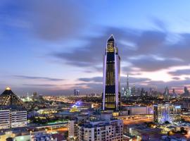 Sofitel Dubai The Obelisk，位于迪拜的Spa酒店