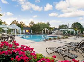 Hilton Vacation Club The Historic Powhatan Williamsburg，位于威廉斯堡的酒店