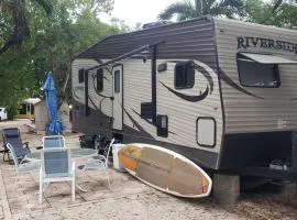 Tiny House RV, Kayak