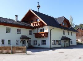 Apartman Tauplitz skiing, hiking, bike, cross country - Haus Sandlweber，位于Obersdorf的酒店