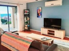 "Sea to See" Large Apartment in Prime Location with Free Laundry Room and Car Parking