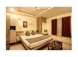 Hotel Shivam Inn, Muzaffarpur，位于穆扎夫法尔普尔的带停车场的酒店