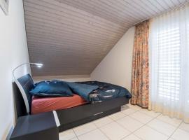 2.5 Room Apartment，位于Würenlos的酒店