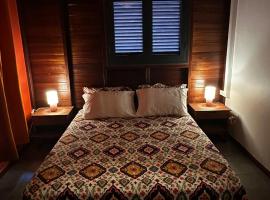 Maison bioclimatique, deux chambres，位于卡宴的酒店