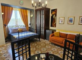 Near Valletta City - Open Views - Ta Tessie Suite in Floriana - Malta，位于弗洛里亚纳的酒店
