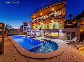 Luxury Villa Alcanada - Close to Port d'Alcudia