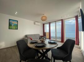 L'ÉTOILE AZ - vue lac - Sauna privé，位于Tresserve的酒店