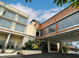 Parkside Mandarin Hotel Pekalongan，位于北加浪岸的酒店