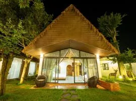 Apple House & Coffee