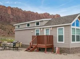 Redrock Moab Tiny House w Loft Site 7