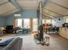 Refsnes Overnatting, Hus Gunti