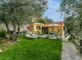 Holiday Home Villa Anna by Interhome