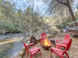 Waterfront Cabin with Beautiful River View and Hot Tub