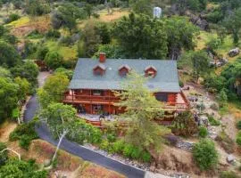 SEQUOIA LOOKOUT LODGE