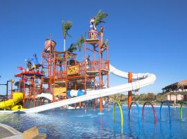 Pickalbatros Aqua Vista Resort - Hurghada，位于赫尔格达古尔代盖水族馆附近的酒店