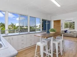 The Sand Ranch - Family Beach House