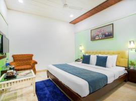 $4 HOME STAY (5 MINT WALK FROM GOLDEN TEMPLE)，位于阿姆利则的酒店