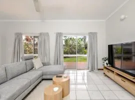 The Garden Nook - Your Cairns Home Away from Home