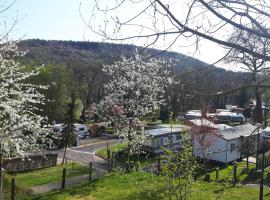 Camping Officiel Wollefsschlucht Echternach，位于埃希特纳赫的度假短租房