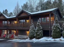 Lake Placid Inn: Residences，位于普莱西德湖的度假短租房