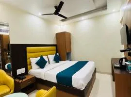 Hotel Royal Rosette with free Wi-Fi near New Delhi Railway Station