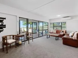 Beachfront Gem in Mount Maunganui