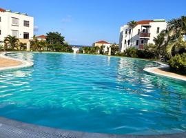 TAUSI HOMES Sultan Palace Beach Resort，位于基利菲的公寓