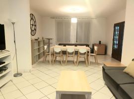 La Vallée, spacieuse maison 6 chambres, Le Havre，位于勒阿弗尔的酒店