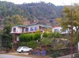 Ambrosia Resorts by StayApart , Peora Near Mukteshwar，位于穆克缇斯瓦的山林小屋