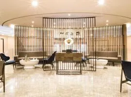 上海虹桥莘庄亚朵酒店 