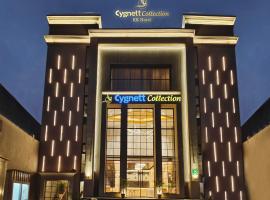 Cygnett Collection K K Hotel，位于Faizābād的酒店