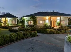 Cayman Villa - Contemporary 4 bedroom Villa with Stunning Ocean Views villa