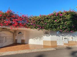 Villa Larnia de Tenerife，位于绍萨尔的酒店