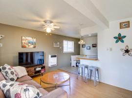 Charming Albuquerque Apartment Near Old Town!，位于阿尔伯克基的酒店