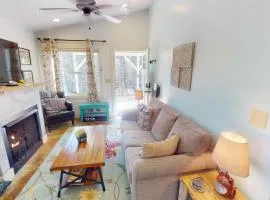 Clementine Cottage at Doe Creek