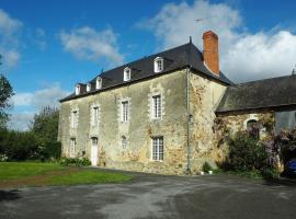 Les Grands-Aulnais，位于Cossé-le-Vivien的酒店