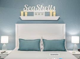 Seashells Getaway，位于马拉松的自助式住宿