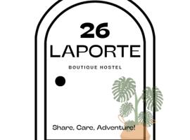 26 LaPorte，位于蓬蒂切里Bharathi Park附近的酒店