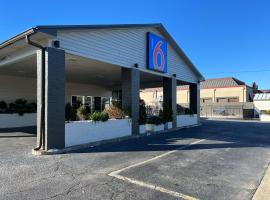 Motel 6 Greenville, NC ECU Medical Center，位于格林维尔的酒店