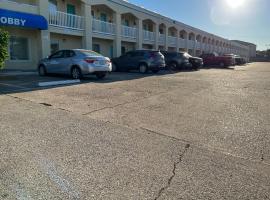 Motel 6 Galveston, TX Seawall，位于加尔维斯敦海塘区的酒店