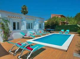 Villa Blau，位于阿尔库迪亚的酒店