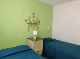 Casona Luciérnaga-Casa de Huéspedes