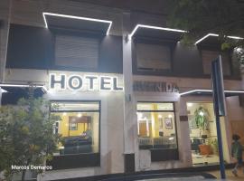 阿文尼达酒店，位于拉里奥哈的酒店