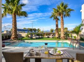 Penélope Beachfront Villa，位于克雷马斯蒂的酒店