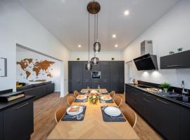 Goethe Palais Suite Anna Amalia l 1-8P l Lift l Parkplatz，位于奥厄的酒店