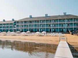 苏格海滩度假村酒店，位于樱桃首都机场 - TVC附近的酒店