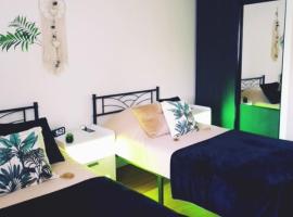 Appartement Le Moderne Idéal pour Couples et Professionnels，位于奥尔南的酒店