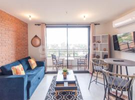 Comfortable Los Laureles Loft，位于亚松森的酒店