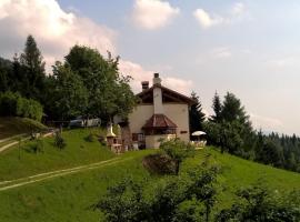 Baita Agaz，位于Sovramonte的酒店