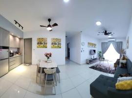 RHR Deluxe GuestHouse Kinarut Papar Sabah - Mountain View，位于帕帕尔的公寓